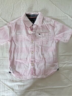 Tommy Hilfiger Light Pink Short-Sleeve Button-Down Shirt